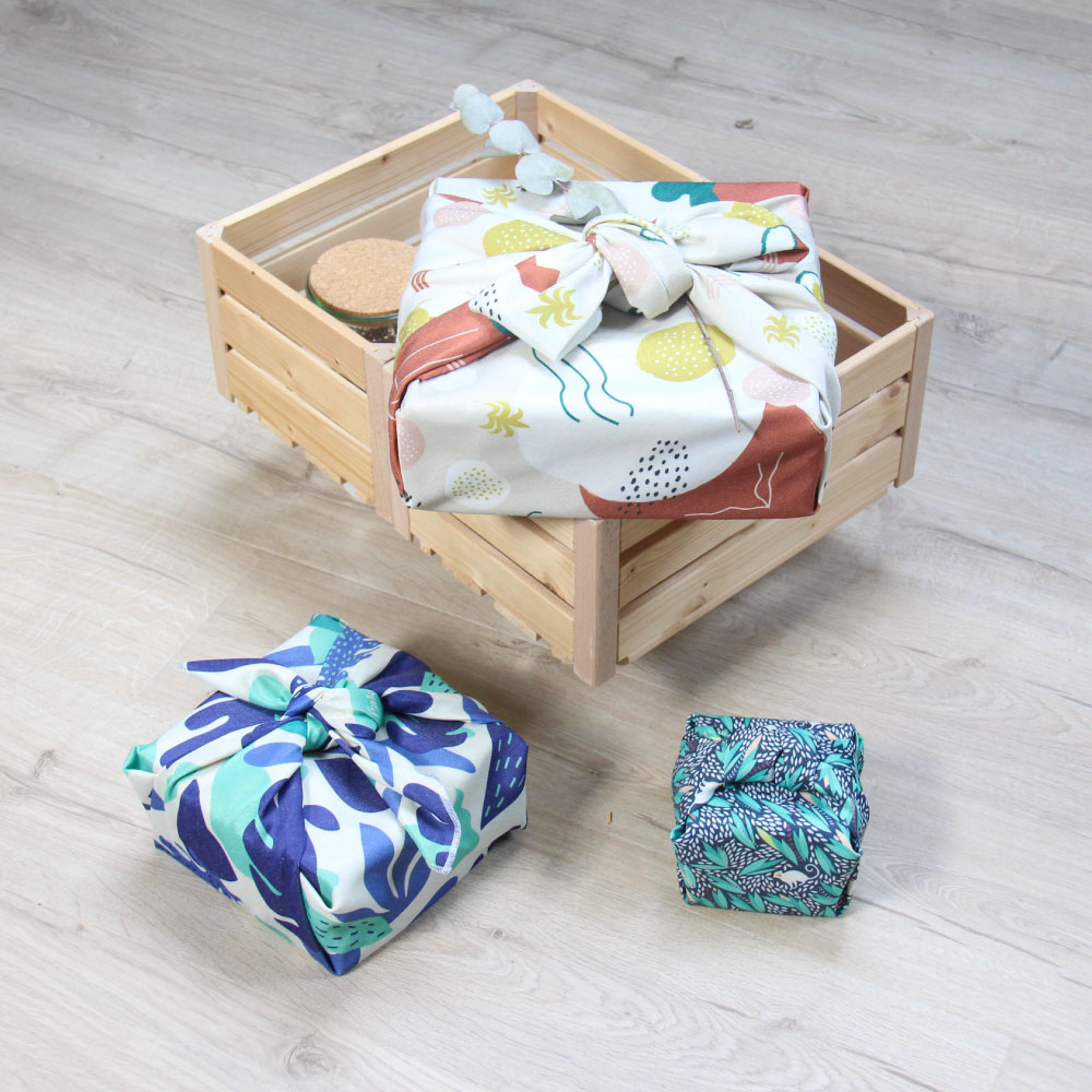 furoshiki recyclé : emballage cadeau réutilisable japonais